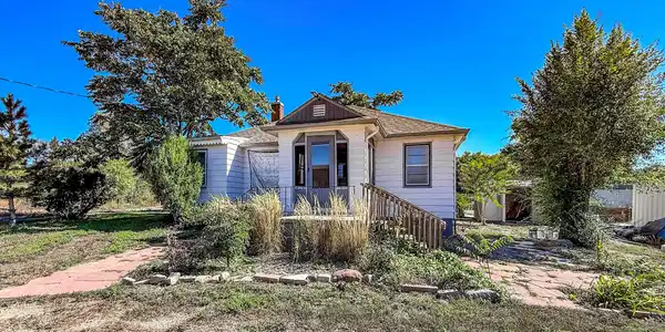 818 Hover St