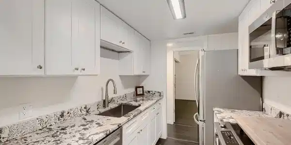 Image 4: 08 Kitchen.jpg Image 4: 08 Kitchen.jpg