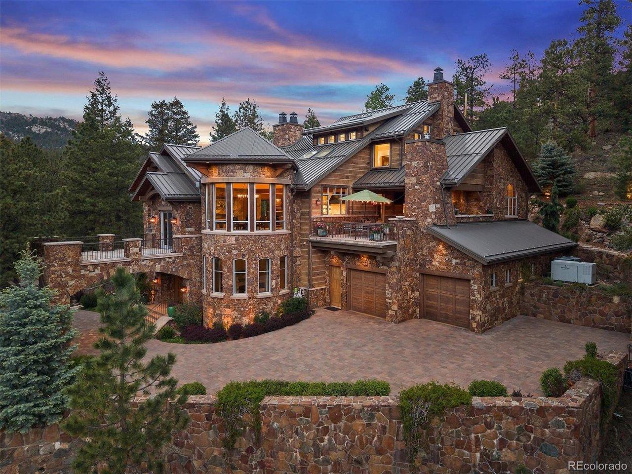 Image 1: A highly designed and highly engineered luxury residence Image 1: A highly designed and highly engineered luxury residence