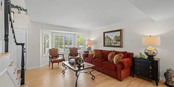 Image 4: Another view towards bay window Image 4: Another view towards bay window