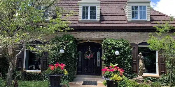 Image 3: Classic French Country design Image 3: Classic French Country design
