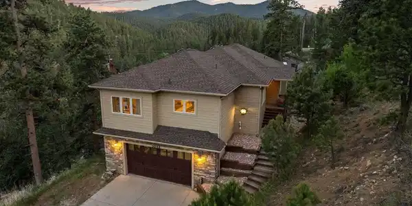 Image 2: Tucked on the Mountainside overlooking Bear Creek Image 2: Tucked on the Mountainside overlooking Bear Creek
