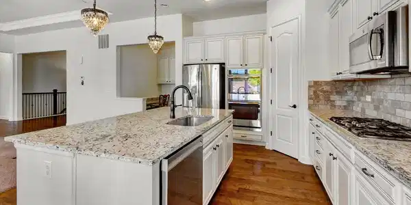5373 Retreat Cir