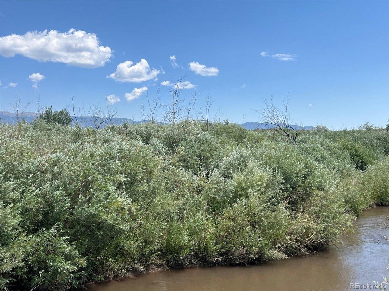 Image 4: Huerfano River Border Lot 75