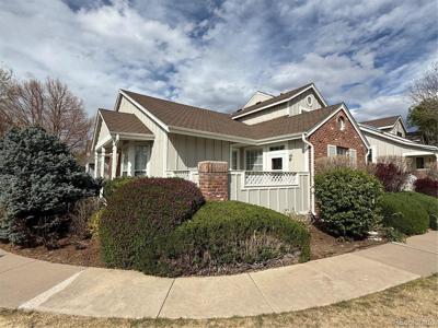 2972 W Long Dr