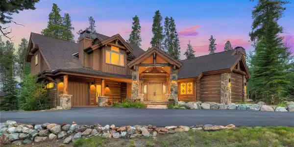 Image 3: Custom Log Home. Image 3: Custom Log Home.