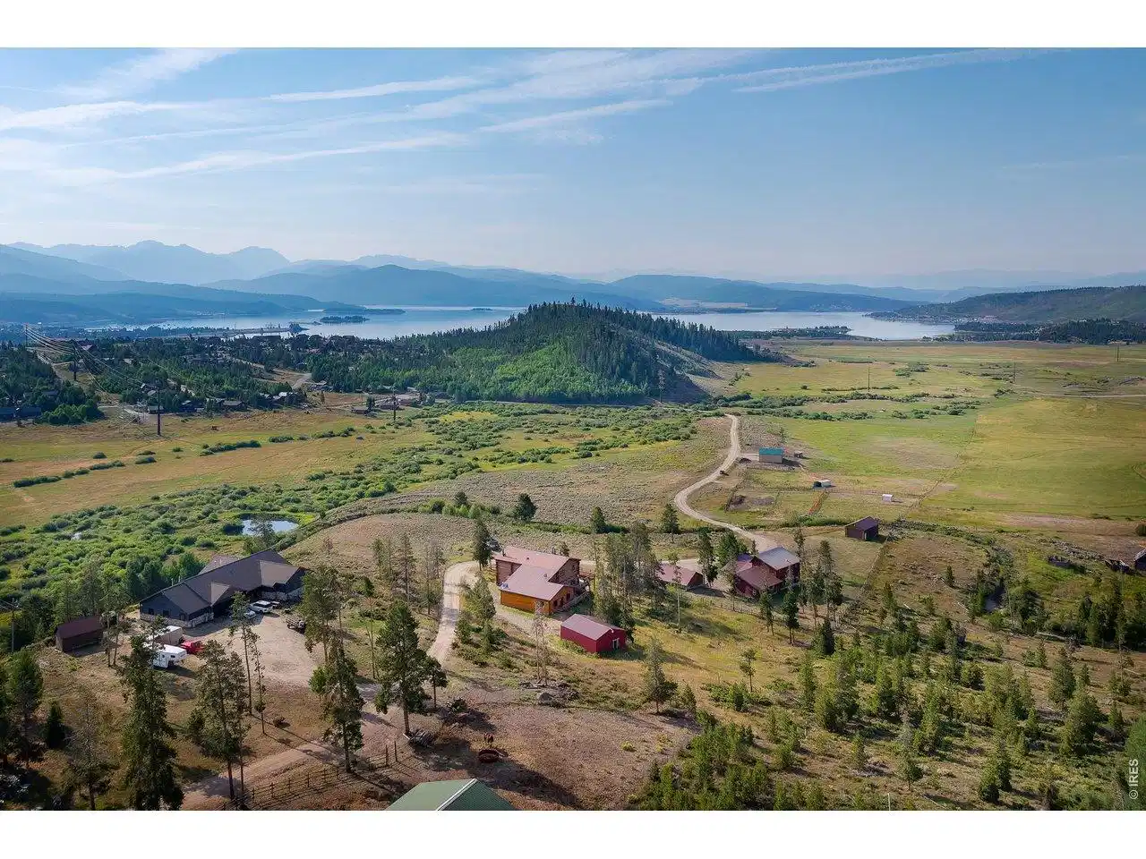 Image 1: Pristine lakes and gorgeous mountain views! Image 1: Pristine lakes and gorgeous mountain views!