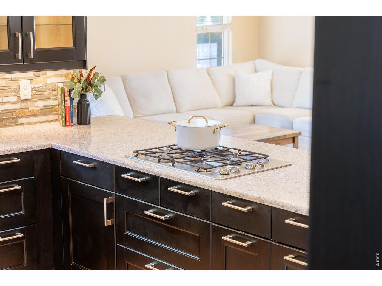 Image 3: Open Kitchen for connected living Image 3: Open Kitchen for connected living