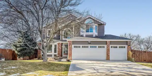 2562 W 108th Pl
