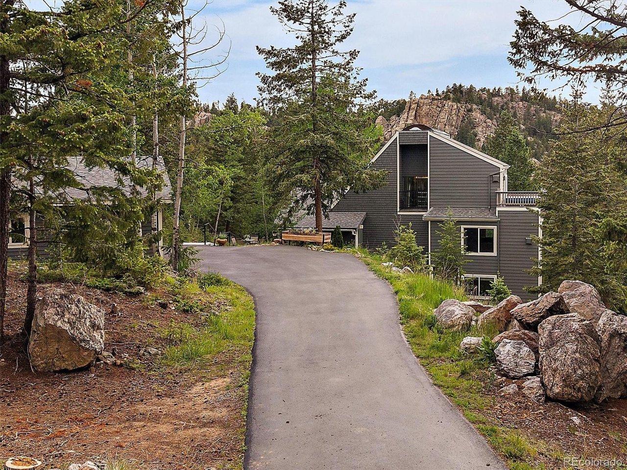 Image 3: Tucked back off the road for privacy. All paved roads, paved driveway. Image 3: Tucked back off the road for privacy. All paved roads, paved driveway.