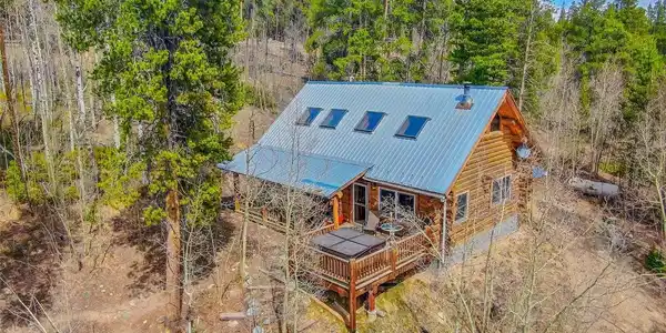 5 Quakie Ct