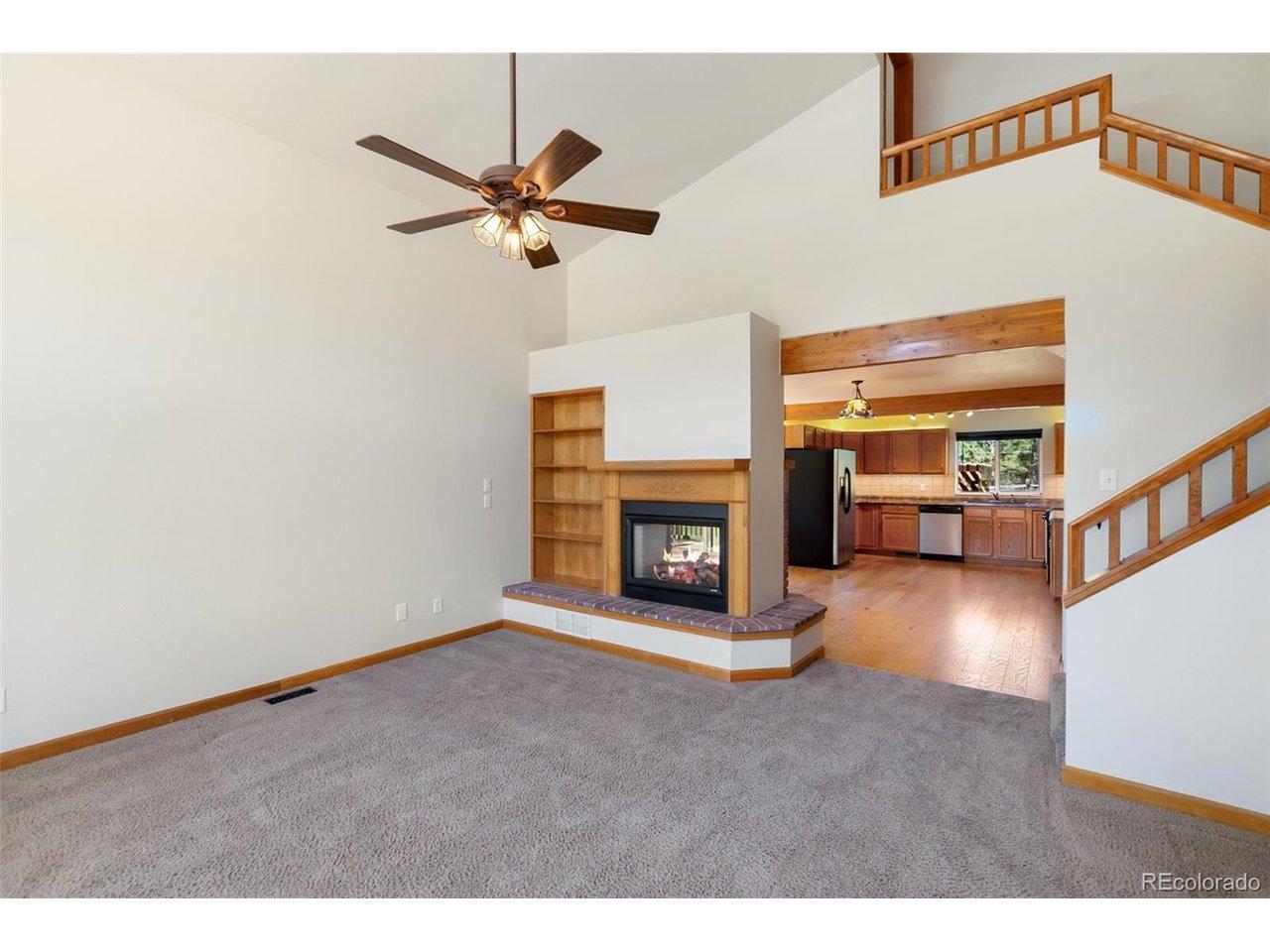 Image 3: Living Room and kitchen Image 3: Living Room and kitchen