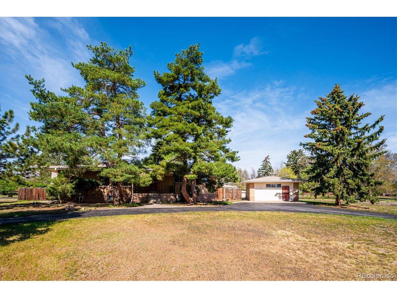 Image 3: Ranch-Style 4 Bed/2 Bath Home Image 3: Ranch-Style 4 Bed/2 Bath Home
