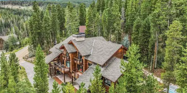91 Snowshoe Cir
