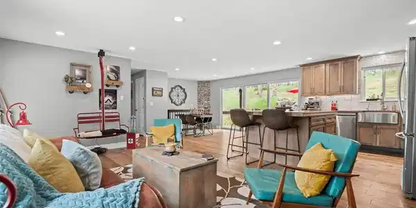 Image 4: Lovely living room right off the kitchen with bright natural light! Image 4: Lovely living room right off the kitchen with bright natural light!