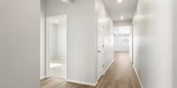 Image 2: *Interior photos are representative only and not of the actual home. Actual elevations, appliance models and interior finishes may vary. Image 2: *Interior photos are representative only and not of the actual home. Actual elevations, appliance models and interior finishes may vary.
