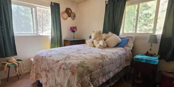 Image 3: Upstairs bedroom Image 3: Upstairs bedroom