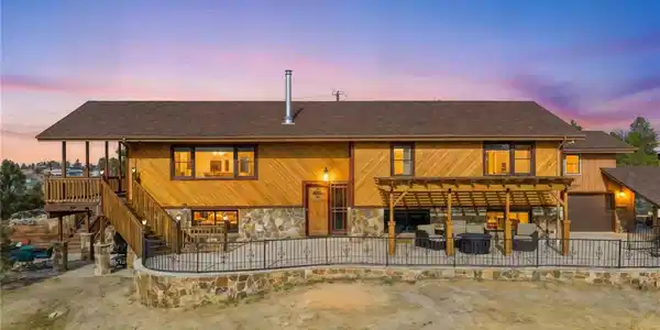 11014 Cottontail Ln
