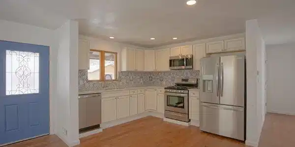 Image 4 Image 4