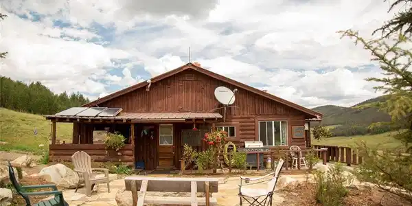 1001 CR 17 Gunnison Cabin