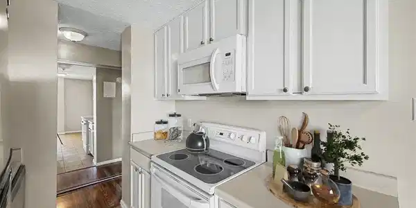 Image 2: Virtually Staged Kitchen Image 2: Virtually Staged Kitchen