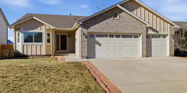 525 Badger Creek Dr