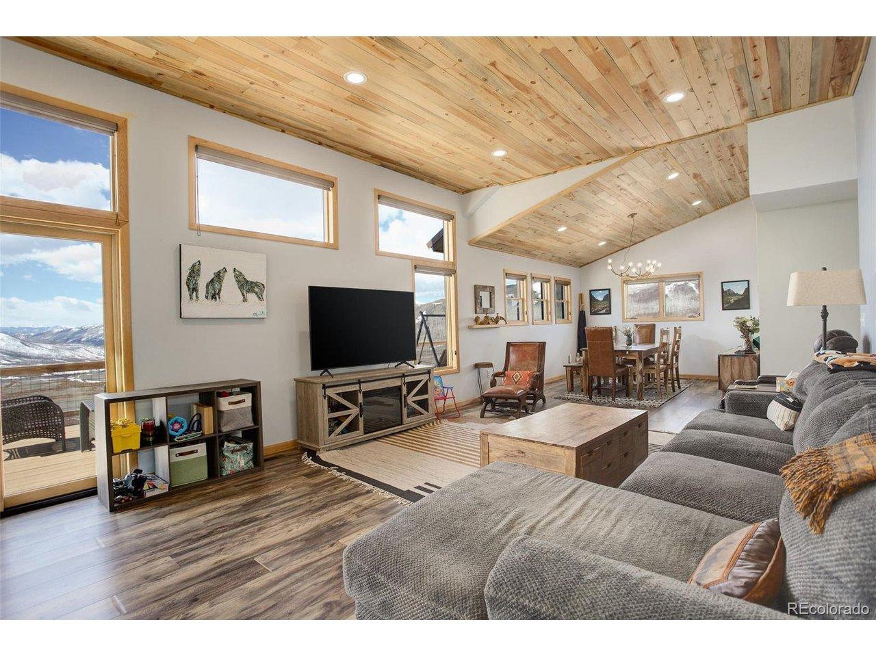 Image 2: Great Room conveniently located from Kitchen. Image 2: Great Room conveniently located from Kitchen.