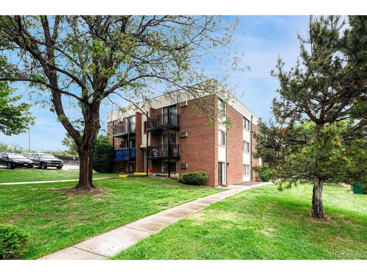 Image 1: Must see this property