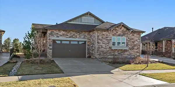 25058 E Alder Dr