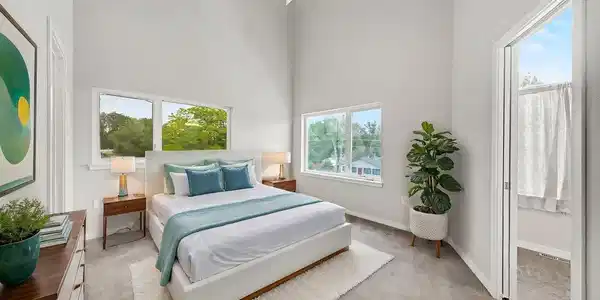 Image 4: Primary Bedroom (3rd Level) Virtually staged Image 4: Primary Bedroom (3rd Level) Virtually staged