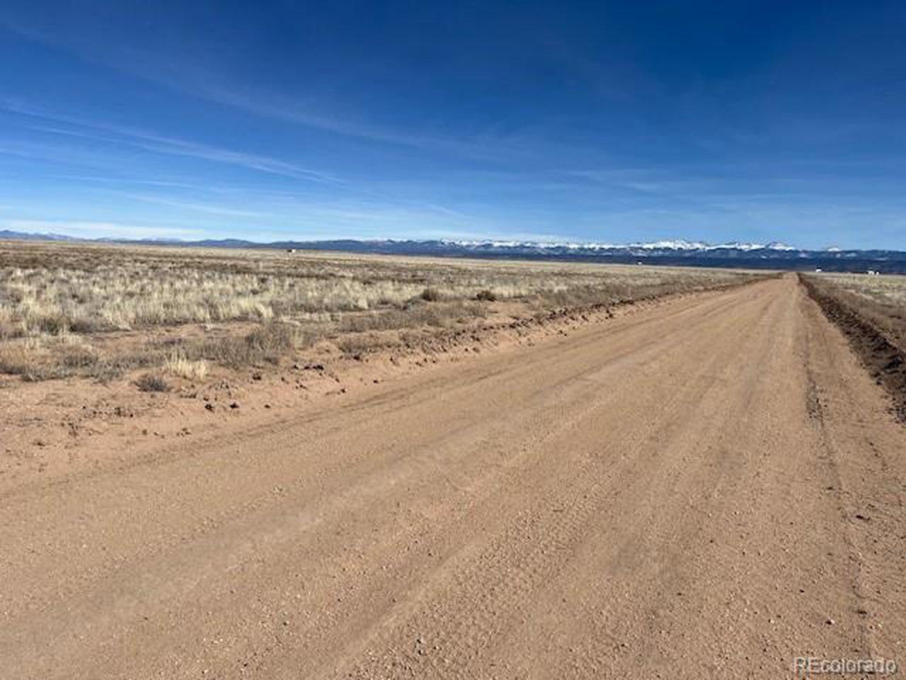 Image 4: Looking E, showing good condition of road Image 4: Looking E, showing good condition of road