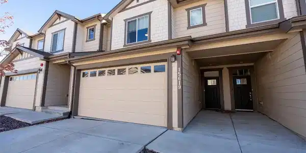 Image 2: Front of home Image 2: Front of home