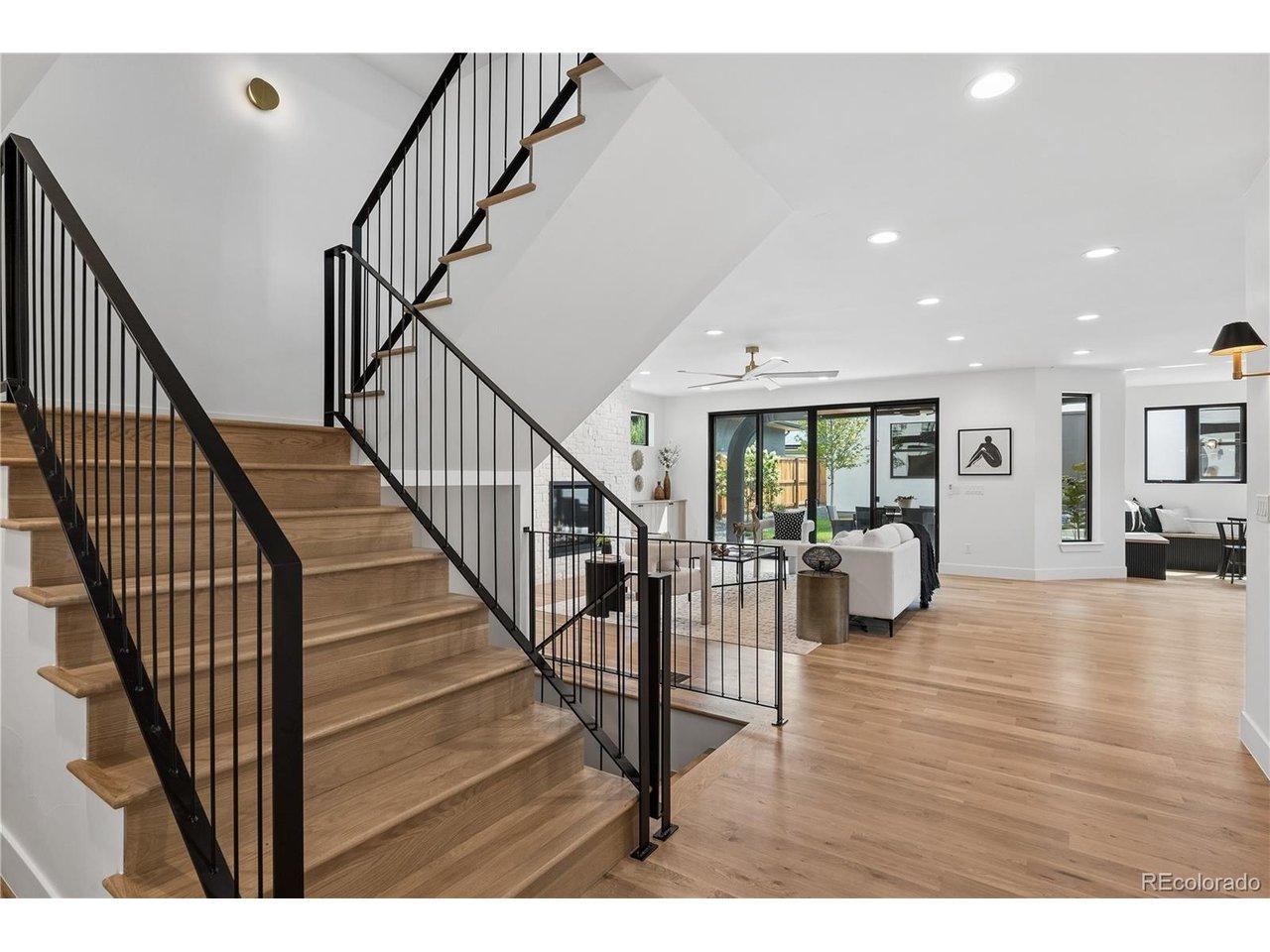 Image 3: A dramatic first impression with open, light-filled living to greet you Image 3: A dramatic first impression with open, light-filled living to greet you