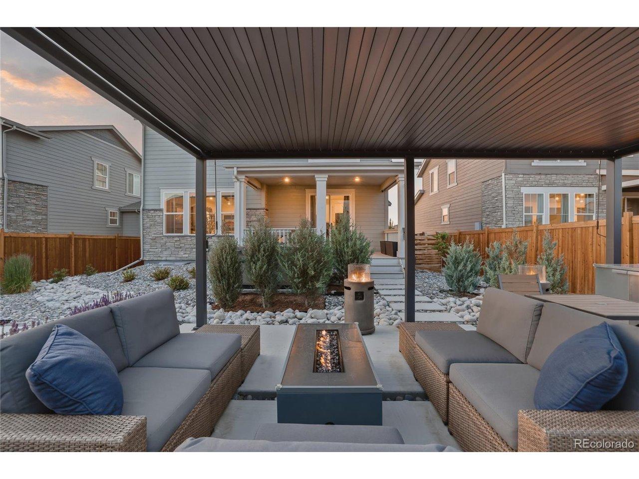 Image 4: Patio Image 4: Patio