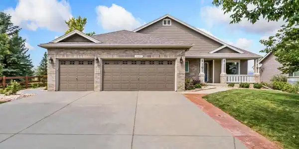 7457 Stonington Ct