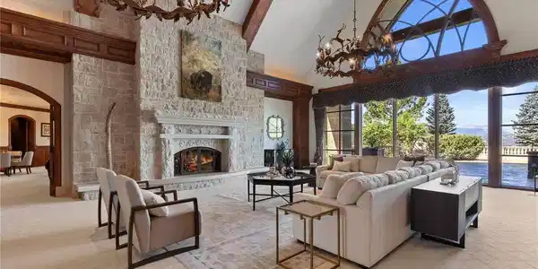 Image 3: Summit Estate Great Room Image 3: Summit Estate Great Room
