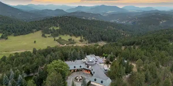 Image 4: Legacy Estate Aerial Image 4: Legacy Estate Aerial