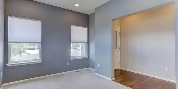 Image 4 Image 4