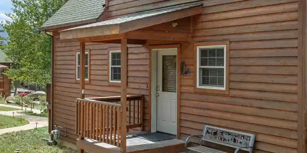 Image 4: Affectionately referred to as the "Marmot Cabin" by Wolf Property Management. Image 4: Affectionately referred to as the "Marmot Cabin" by Wolf Property Management.
