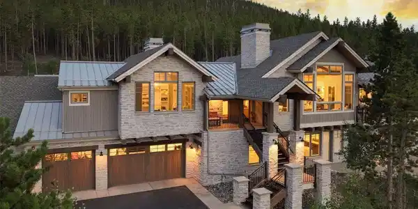 1129 Discovery Hill Dr