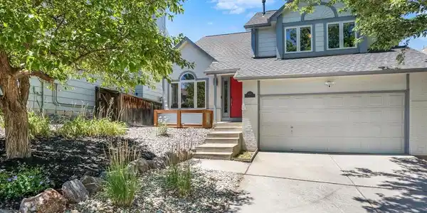 637 Somerset Dr