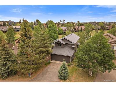 722 Calgary Way