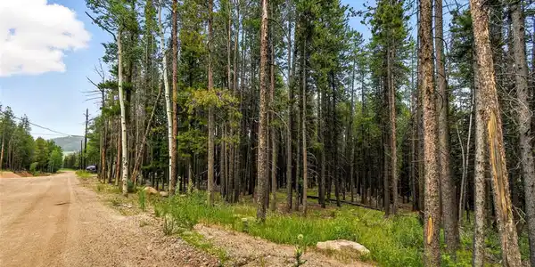 Aspen Way