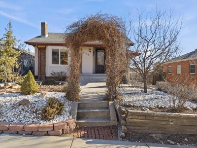 3176 Depew St