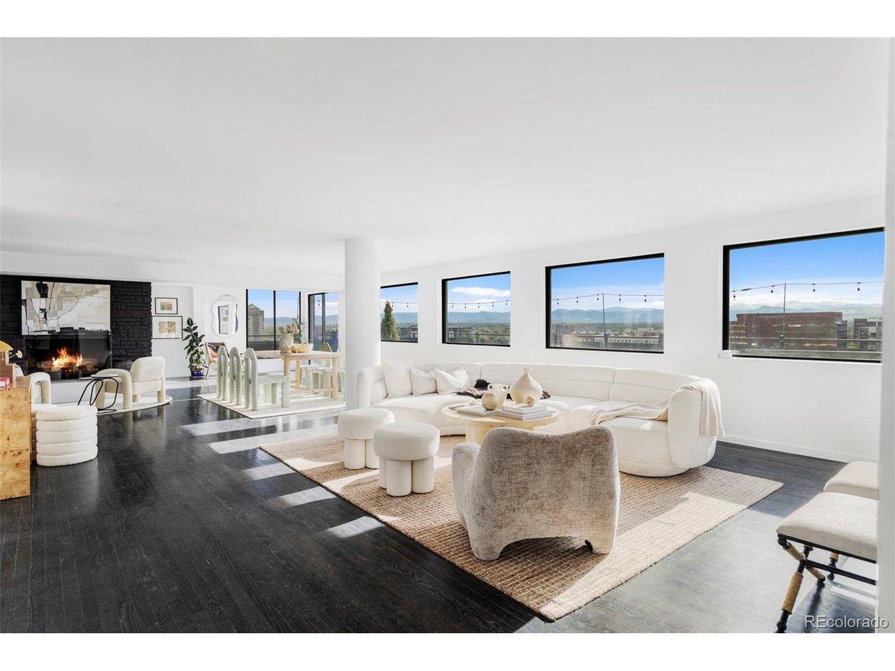 Image 1: Penthouse is entire top floor of Park Washington condos Image 1: Penthouse is entire top floor of Park Washington condos