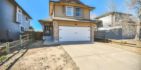 8811 Cloverleaf Cir