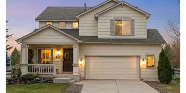 15711 Lacuna Dr