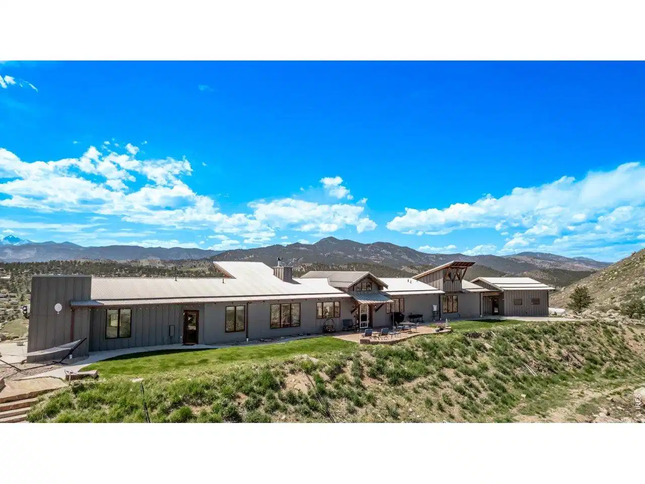 Image 1: Welcome to 399 Northview Drive. Built to seamlessly blend into the ridge top it was designed around. Every detail in this home is perfect. Image 1: Welcome to 399 Northview Drive. Built to seamlessly blend into the ridge top it was designed around. Every detail in this home is perfect.