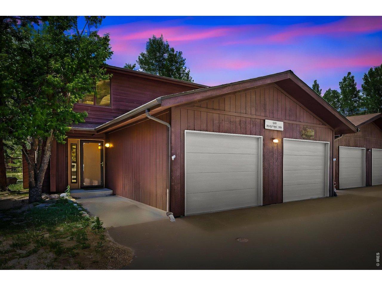 Image 2: The Rock Acres end unit give you extra outside space