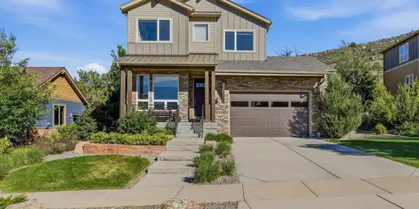 340 McConnell Dr